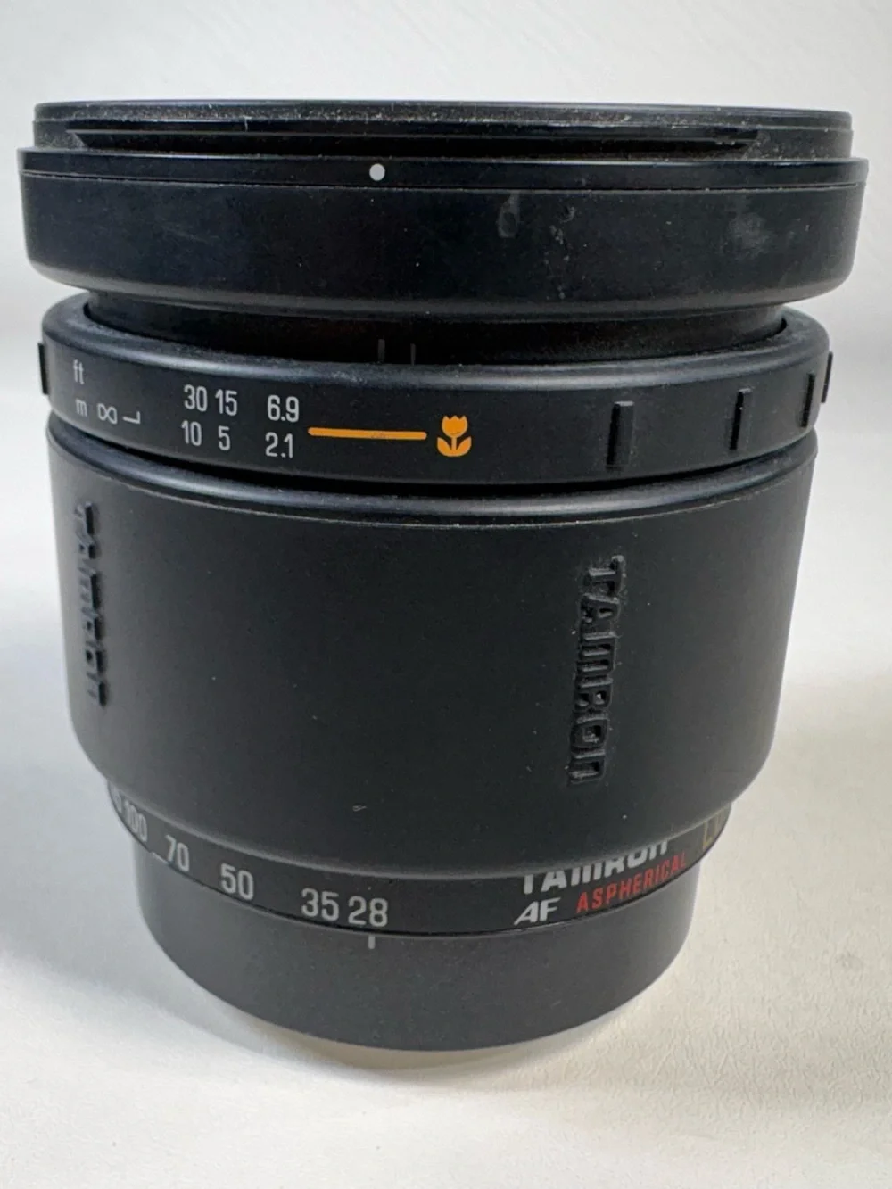 Tamron Aspherical AF 28-200mm f/3.8-5.6 Zoom Lens 71DN for Nikon